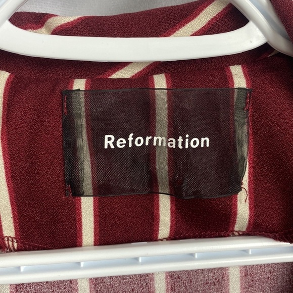 Reformation Graphite Blazer Dress in Kismet Maroon Striped - Size 2 - Picture 6 of 11